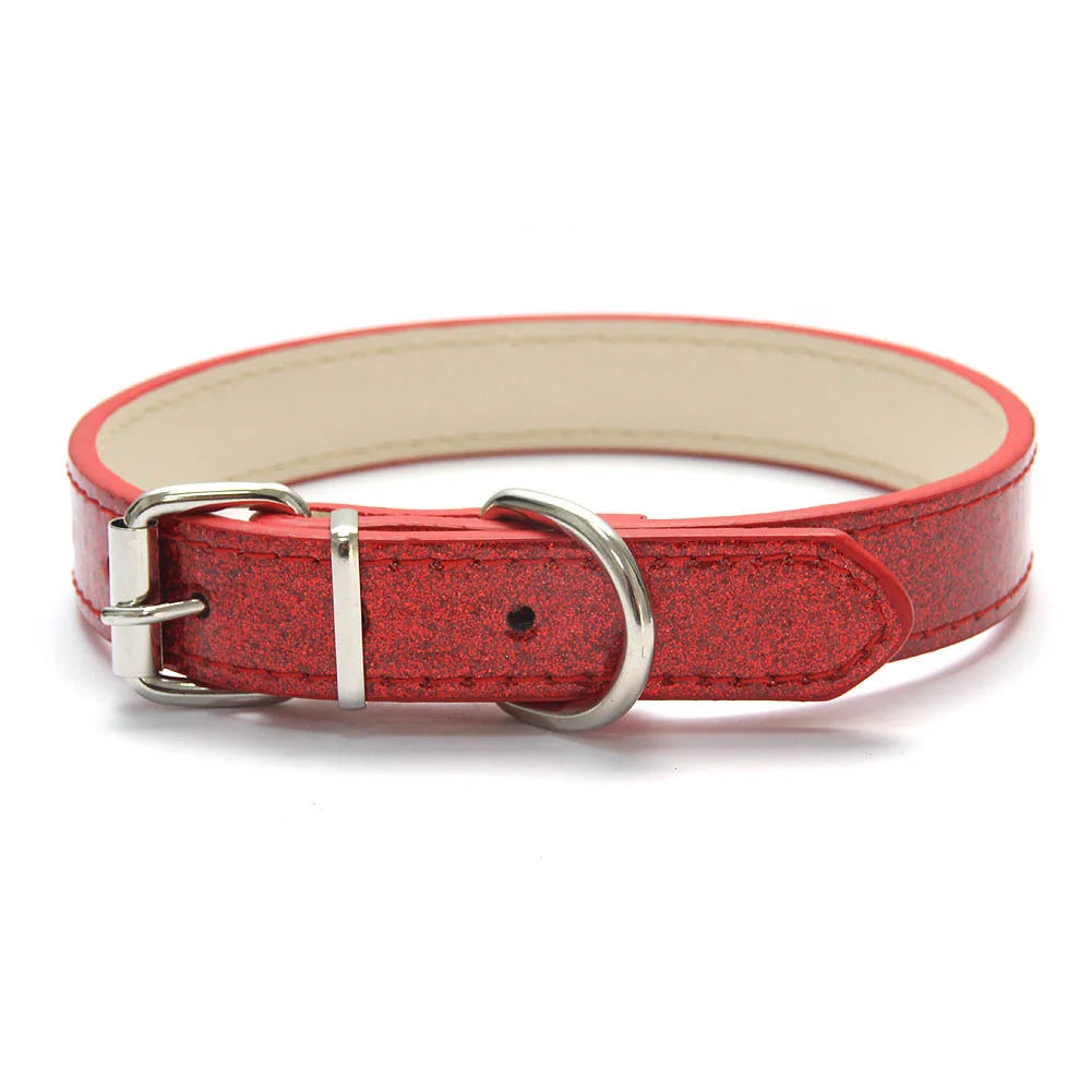 Collar de cuero ostentoso para perro