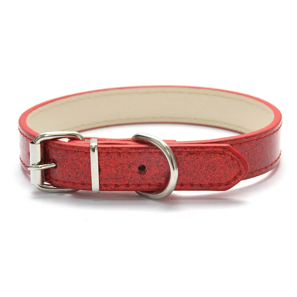 Collar de cuero ostentoso para perro
